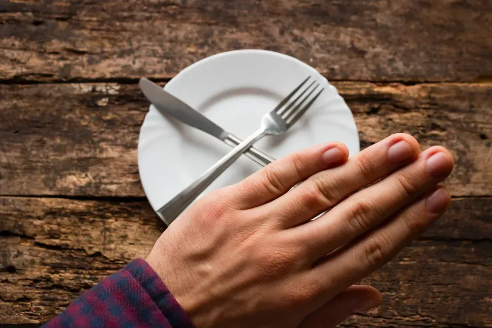 Satiété : définition, mécanismes et rôle