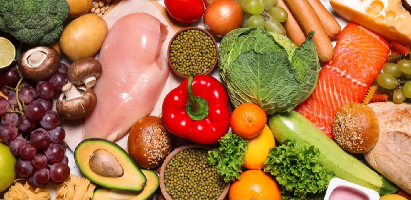 Une alimentation saine est essentielle pour réguler la quantité de graisse dans le corps.